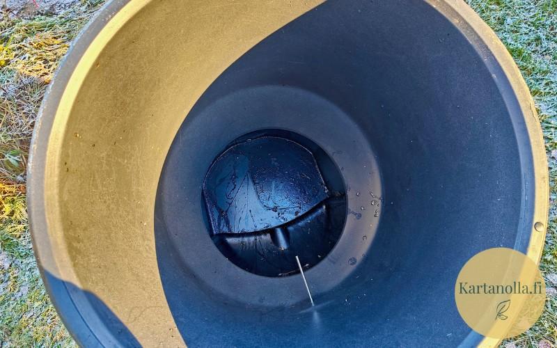 Kompostorisailio_tyhjana_sisapuoli